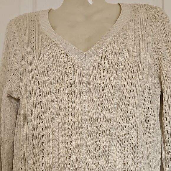 Banana Republic Women's Knitted V-neck Long Sleeves Sweater XS Pearl White - Picture 3 of 16